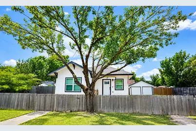 1401 W Seventh #1, Taylor, TX 76574 - Photo 1