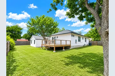 1401 W Seventh #1, Taylor, TX 76574 - Photo 4