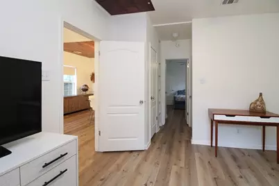 5411 Hudson Street, Austin, TX 78721 - Photo 10