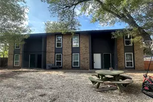 8611 Putnam Dr, Austin, TX 78757 - Photo 2