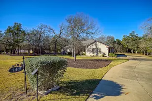 142 Joshua Smith Ln, Bastrop, TX 78602 - Photo 4