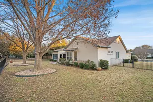 112 Lone Star Dr, Georgetown, TX 78633 - Photo 28