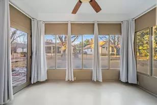 112 Lone Star Dr, Georgetown, TX 78633 - Photo 16