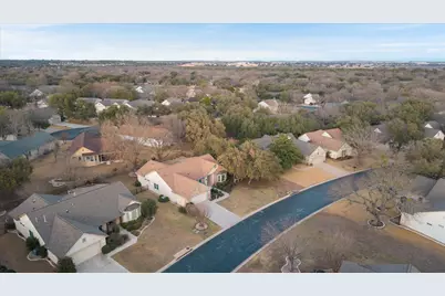 112 Lone Star Drive, Georgetown, TX 78633 - Photo 32