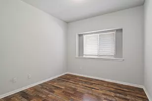 256 Pelican Bay Cir, Kyle, TX 78640 - Photo 22