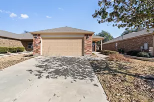206 Paint Creek Ln, Georgetown, TX 78633 - Photo 2
