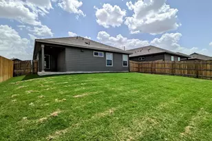 121 Dylan Dr, San Marcos, TX 78666 - Photo 22