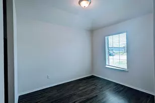 121 Dylan Dr, San Marcos, TX 78666 - Photo 4