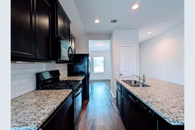 121 Dylan Drive, San Marcos, TX 78666 - Photo 8