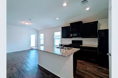 121 Dylan Drive, San Marcos, TX 78666 - Photo 6