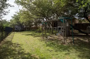 572 Big Meadow Rd, Austin, TX 78737 - Photo 28