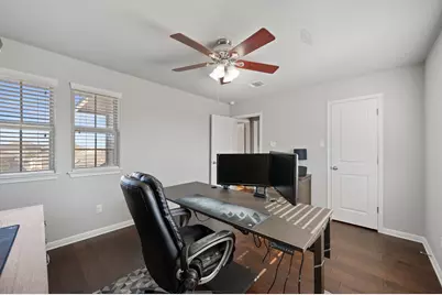 105 W Highfield Street, Hutto, TX 78634 - Photo 34