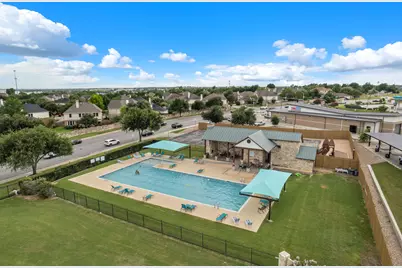 105 W Highfield Street, Hutto, TX 78634 - Photo 36
