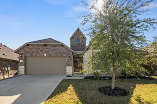 105 W Highfield St, Hutto, TX 78634 - Photo 4