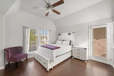 105 W Highfield Street, Hutto, TX 78634 - Photo 16