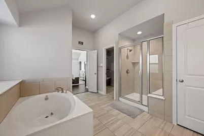 105 W Highfield Street, Hutto, TX 78634 - Photo 18