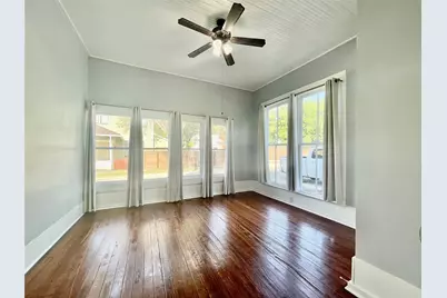 908 W Hopkins Street, San Marcos, TX 78666 - Photo 4