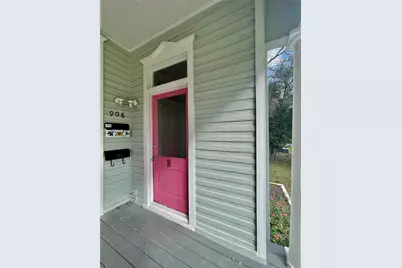 908 W Hopkins Street, San Marcos, TX 78666 - Photo 2