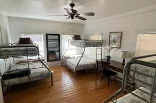 1506 E 2nd St, Austin, TX 78702 - Photo 4