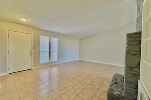 12310 Willow Wild Dr, Austin, TX 78758 - Photo 6