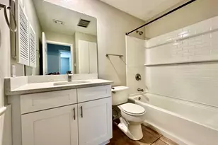 12310 Willow Wild Dr, Austin, TX 78758 - Photo 20