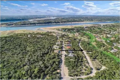 20101 Champlain Cove, Lago Vista, TX 78645 - Photo 4