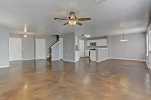 5913 Silver Screen Dr, Austin, TX 78747 - Photo 4