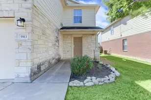 5913 Silver Screen Dr, Austin, TX 78747 - Photo 2