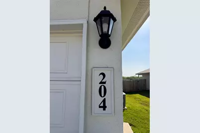 204 Steele Harbor Street, Cibolo, TX 78108 - Photo 4