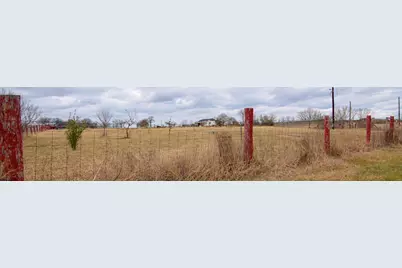 150 W Callaway Court, Lockhart, TX 78644 - Photo 2