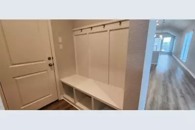 136 Los Olives Lane, Liberty Hill, TX 78642 - Photo 4