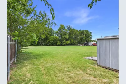 202 N Mustang Avenue, Cedar Park, TX 78613 - Photo 24