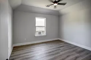 146 Waimanalo Ln, Bastrop, TX 78602 - Photo 14