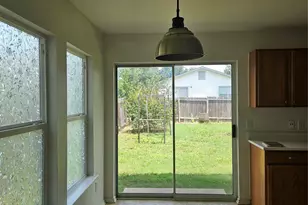13400 Coomes Dr, Del Valle, TX 78617 - Photo 8