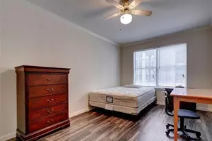 501 W 26th St, Austin, TX 78705 - Photo 6