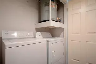 501 W 26th St, Austin, TX 78705 - Photo 8