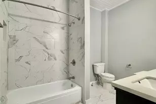 908 W Hopkins St, San Marcos, TX 78666 - Photo 10