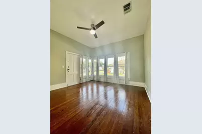 908 W Hopkins Street, San Marcos, TX 78666 - Photo 8