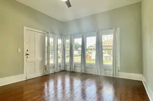 908 W Hopkins St, San Marcos, TX 78666 - Photo 8