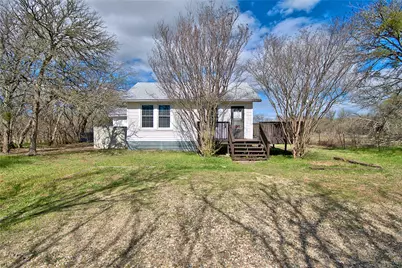 8402 Elroy Road, Del Valle, TX 78617 - Photo 2