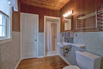 8402 Elroy Road, Del Valle, TX 78617 - Photo 12