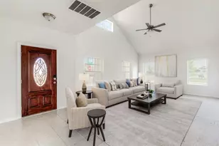 200 Oldbridge Dr, Hutto, TX 78634 - Photo 4