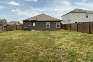 133 Fairfax Ln, Jarrell, TX 76537 - Photo 28