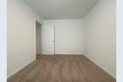 133 Fairfax Lane, Jarrell, TX 76537 - Photo 22