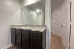 133 Fairfax Ln, Jarrell, TX 76537 - Photo 16