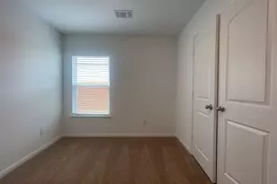 133 Fairfax Ln, Jarrell, TX 76537 - Photo 18