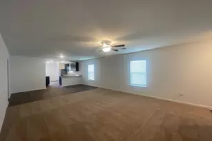 133 Fairfax Ln, Jarrell, TX 76537 - Photo 4