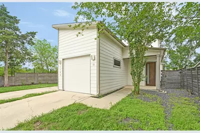 1100 Saucedo Street #B, Austin, TX 78721 - Photo 1