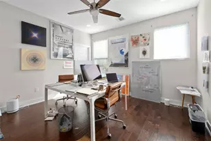 1100 Saucedo St, Austin, TX 78721 - Photo 16