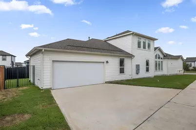 8806 Bestride Bend, Austin, TX 78744 - Photo 24